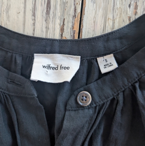Aritzia Wilfred Free Lyra Blouse Women's Small Black - Picture 4 of 8